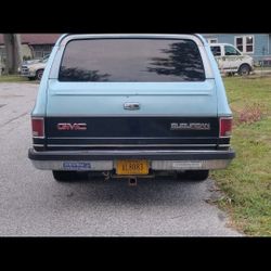 1987 GMC Suburban