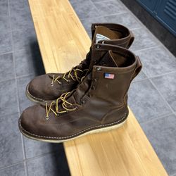Danner Bull Run. Almost New. Work Boots