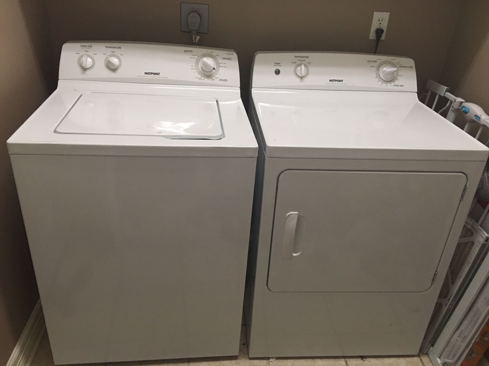 Washer and dryer- negotiatiable