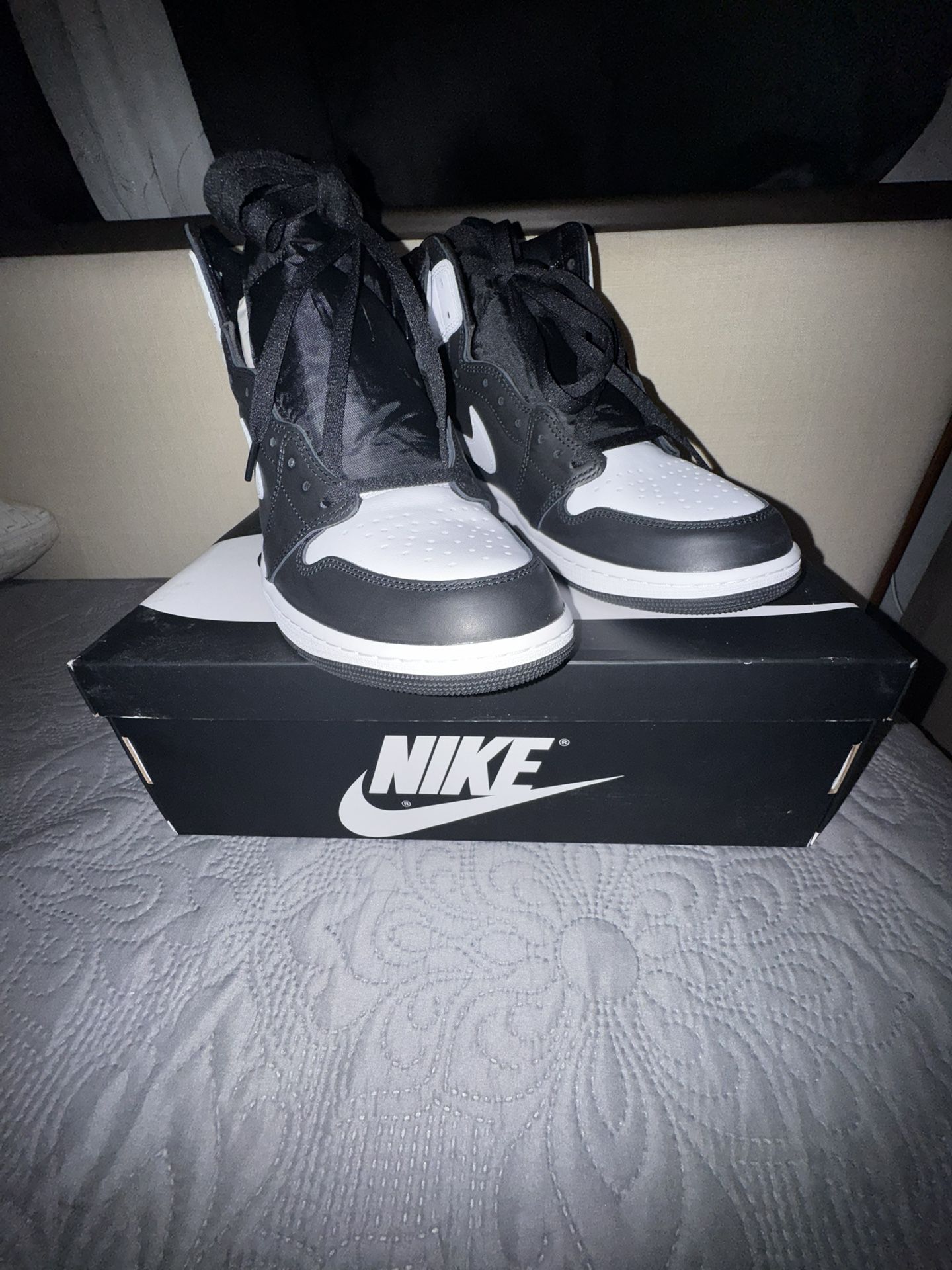 NIKE 1 RETRO HIGH OG 11.5 - 11