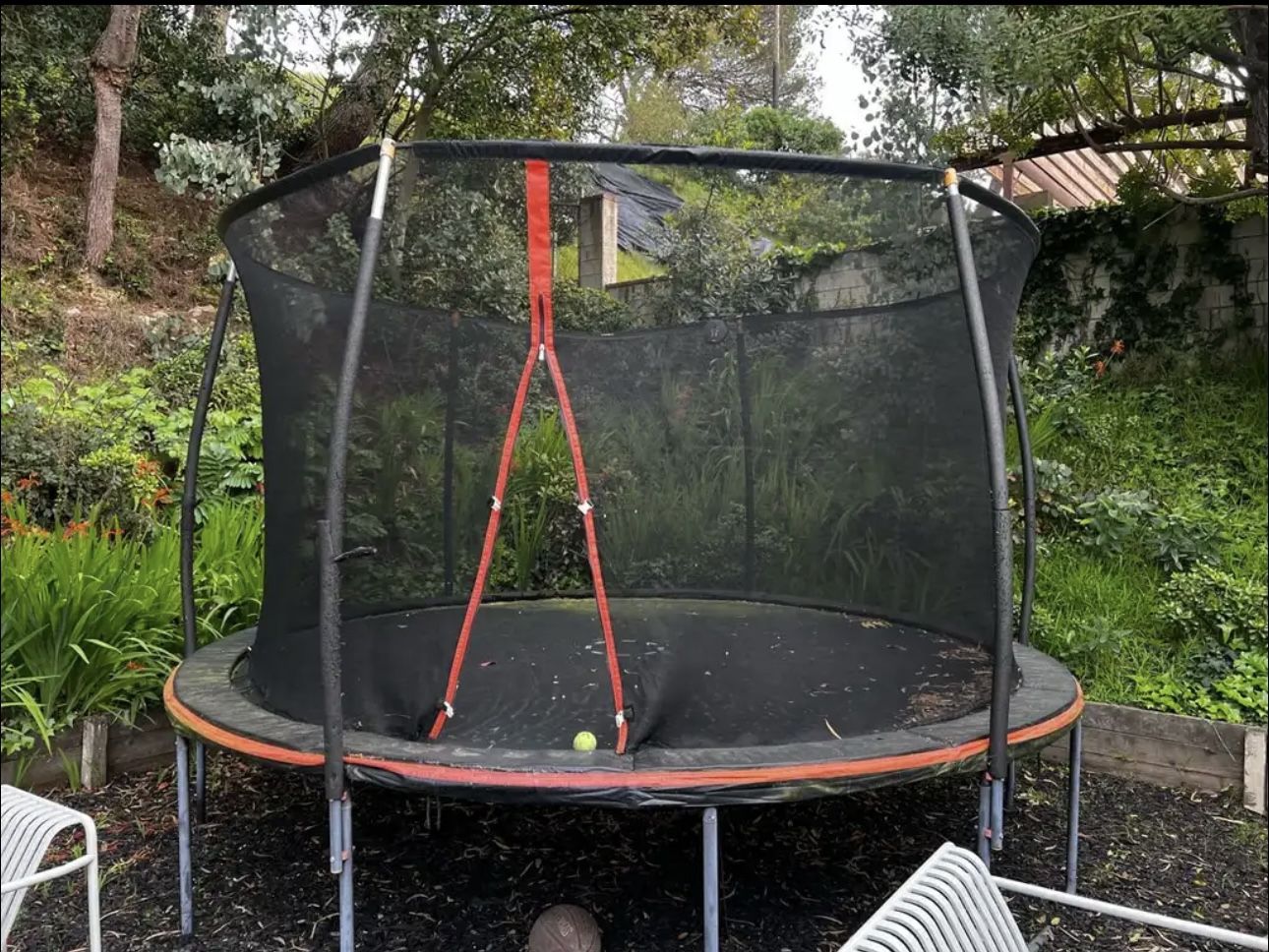 Trampoline 