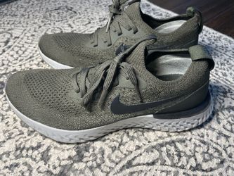 Nike Epic React Flyknit