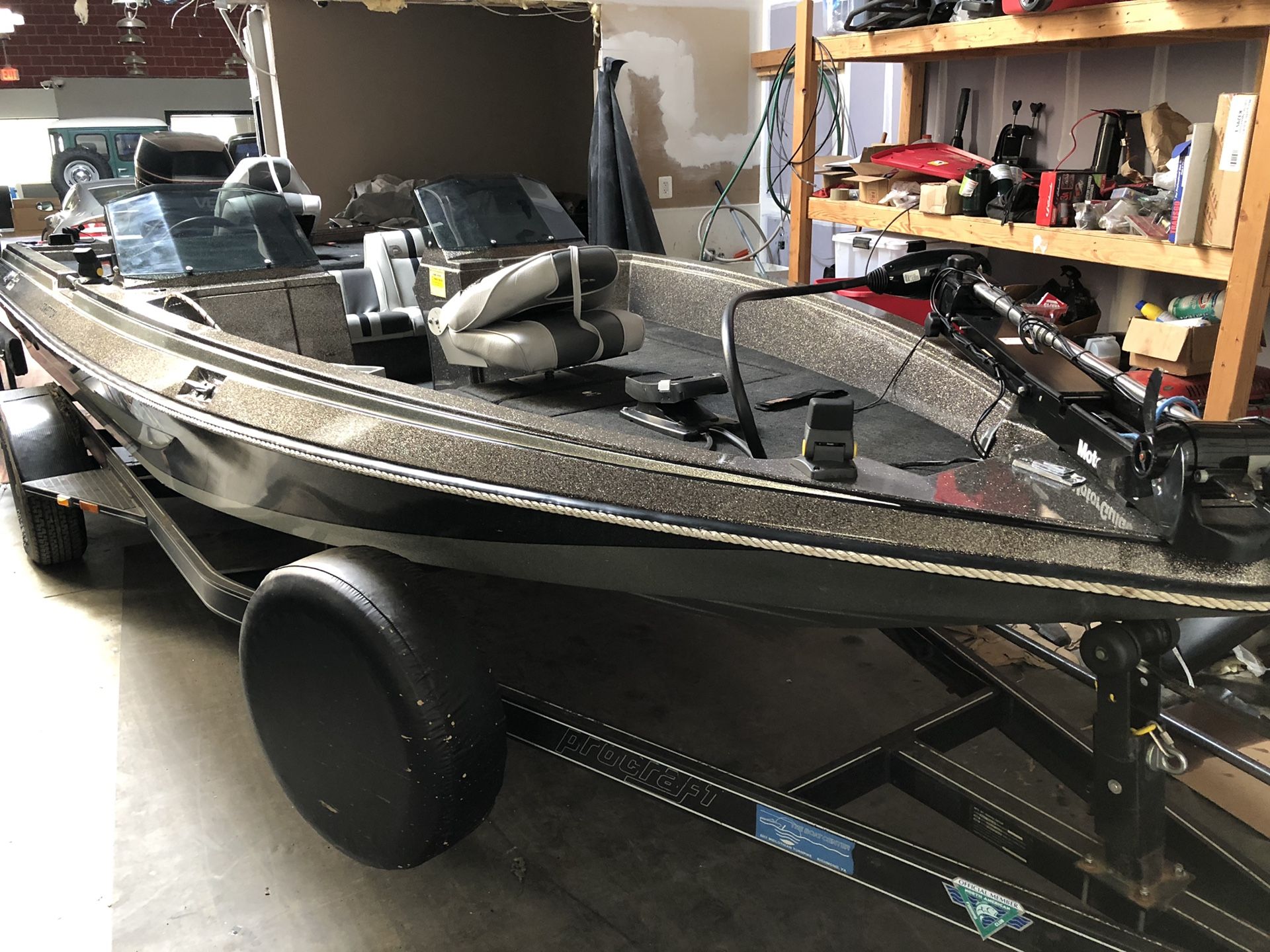 1987 Procraft Competitor 1950v Bass Boat