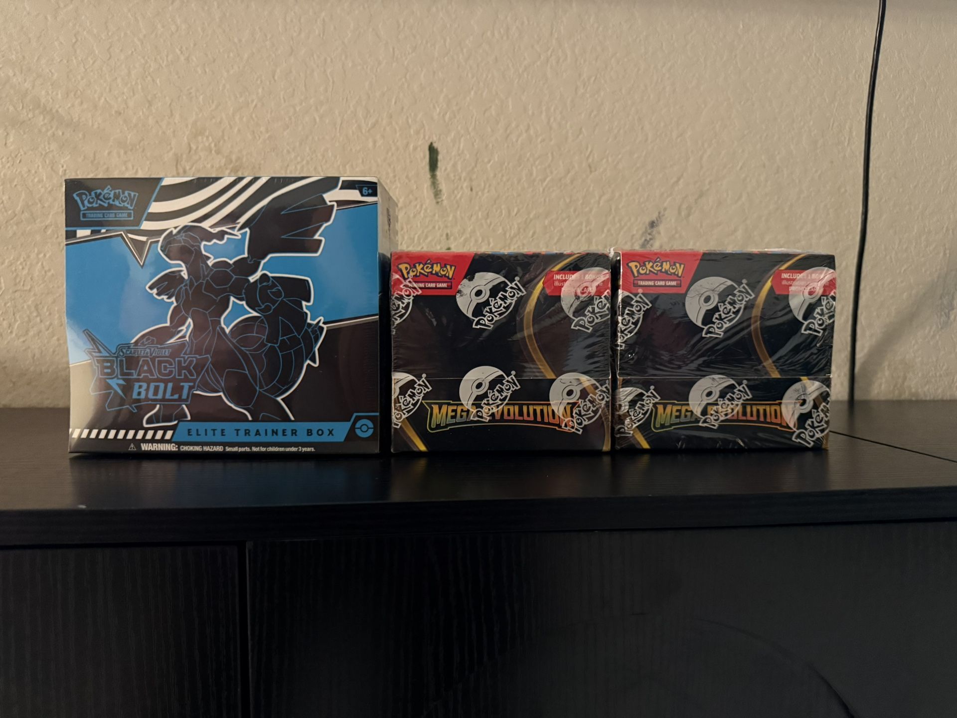 Mega Evolution And Black Bolt Pokémon Cards