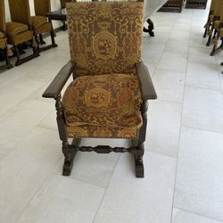 Set Of Antique Dining Chairs 