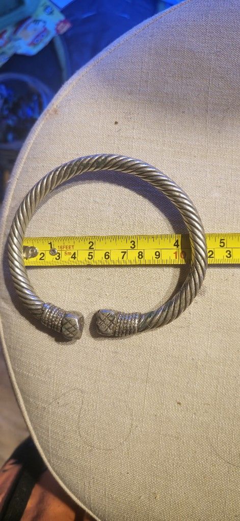 Antique Old Yemeni Bedouin Cuff