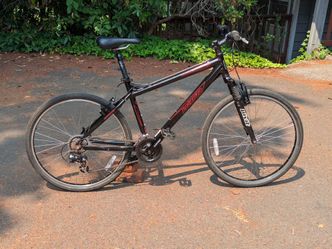 Haro Flightline Medium Size Hybrid Bicycle