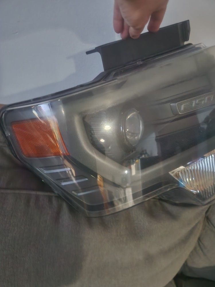 OEM FORD Headlights 