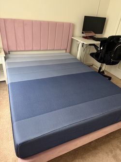 Pink queen bed with mattress