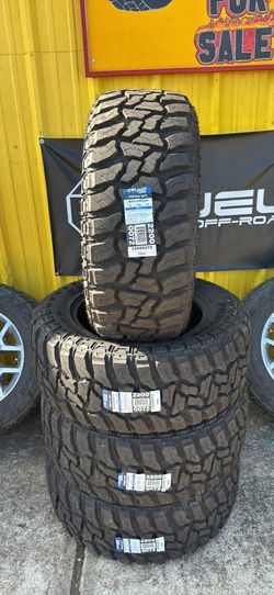 35x12.50R20 Celimo m/t tires