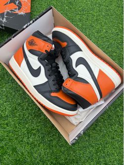 Jordan 1 “Shattered Backboard” Size 9M