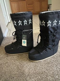Brand New Snow Boots From Target