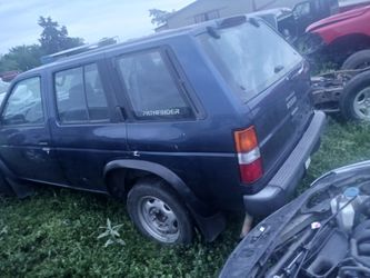1995 Nissan Pathfinder Parts