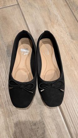 Black flat size 6.5