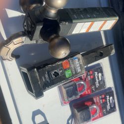 Tri Hitch With Receiver Adaptor  