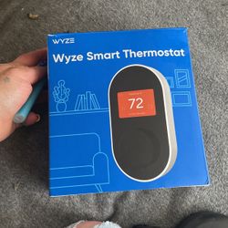 Wyze Smart Thermostat 