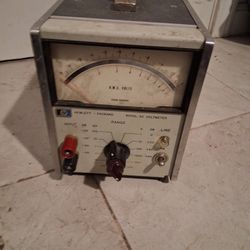 HP 400GL AC Voltmeter 