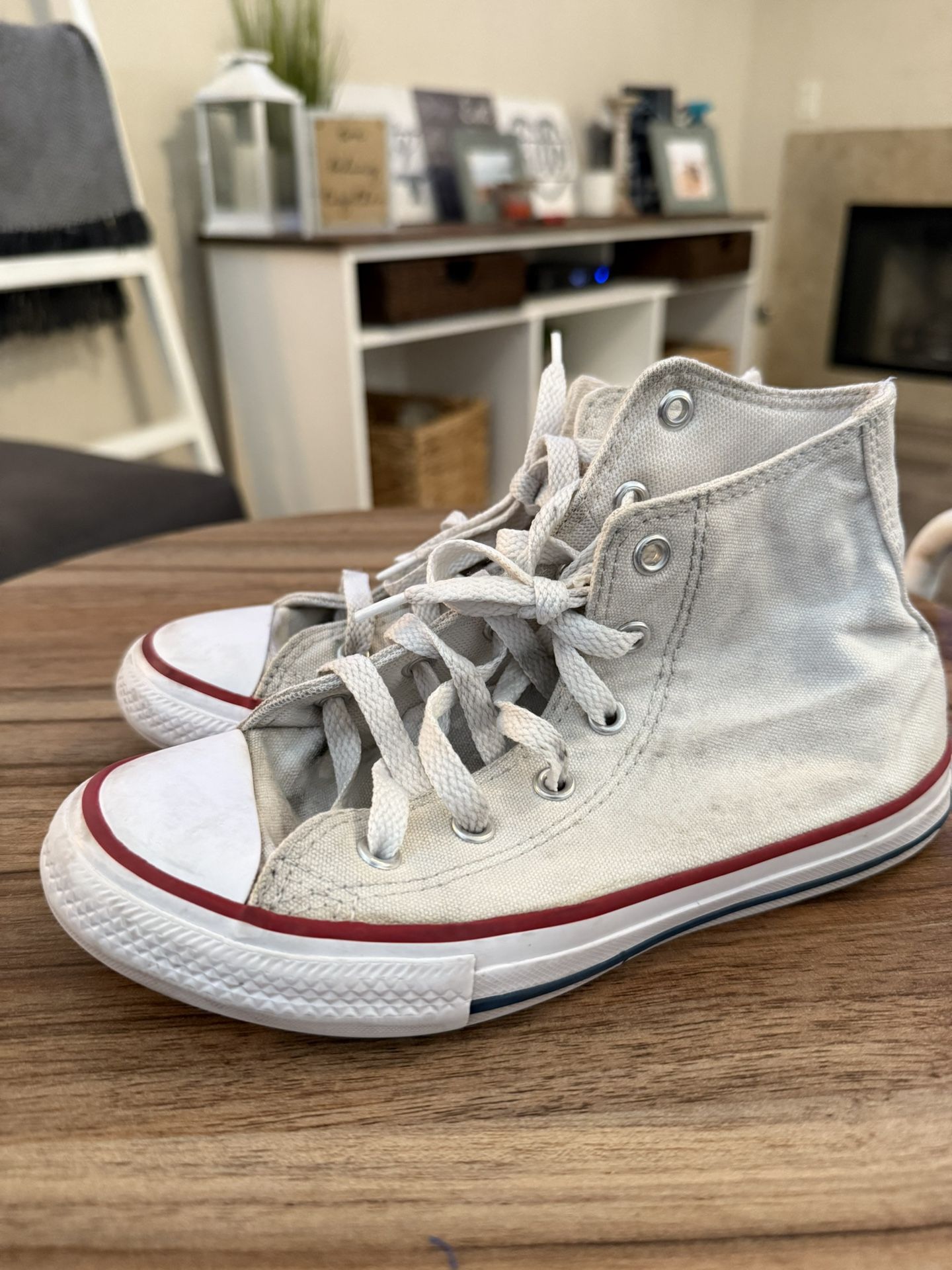 Converse