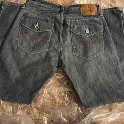 Levi’s 514