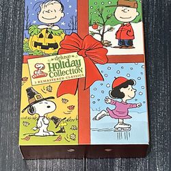 Charlie Brown Deluxe Holiday Collection DVD Set