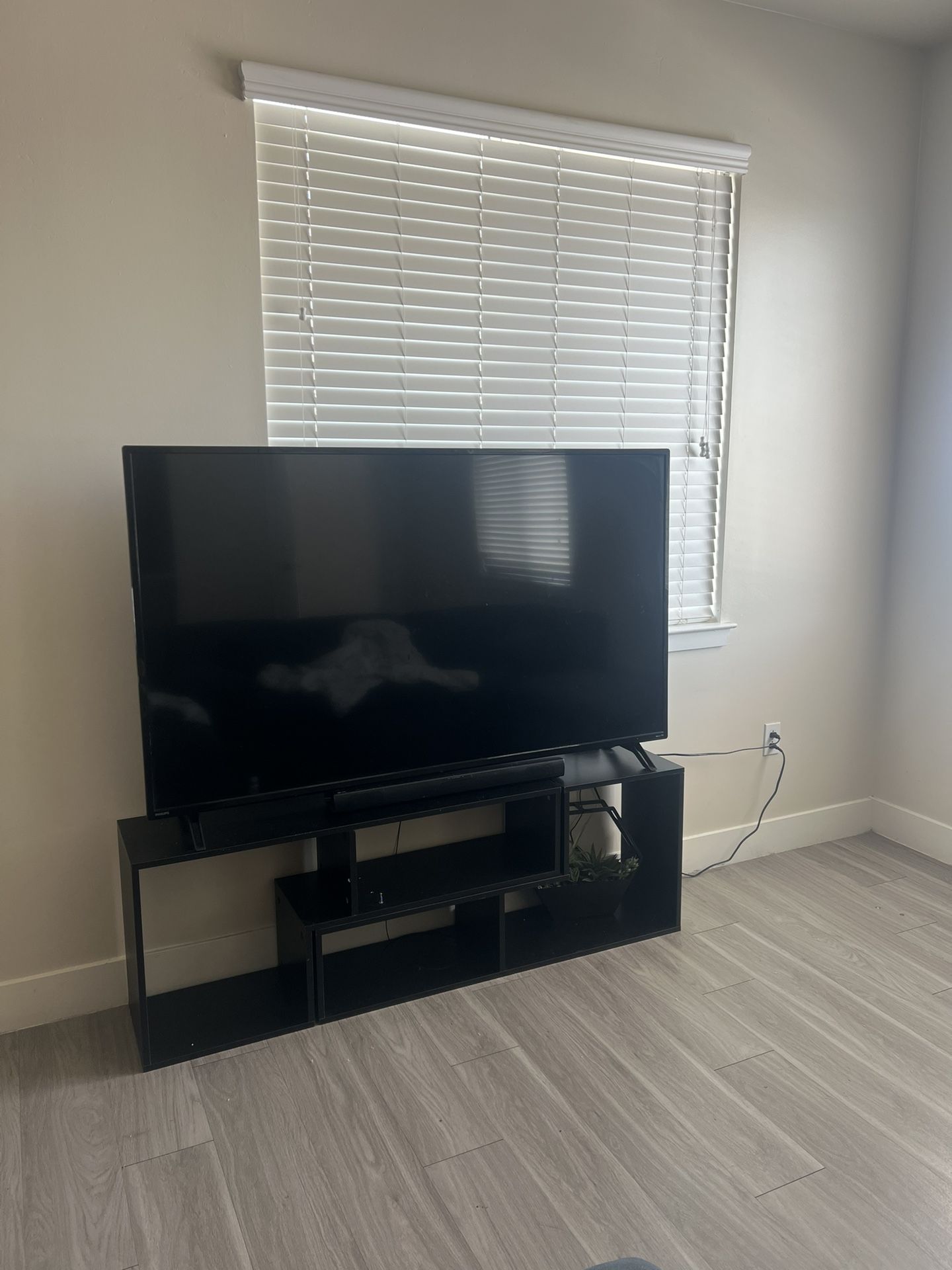 Philips 65" Class 4k Ultra HD Roku Smart TV
