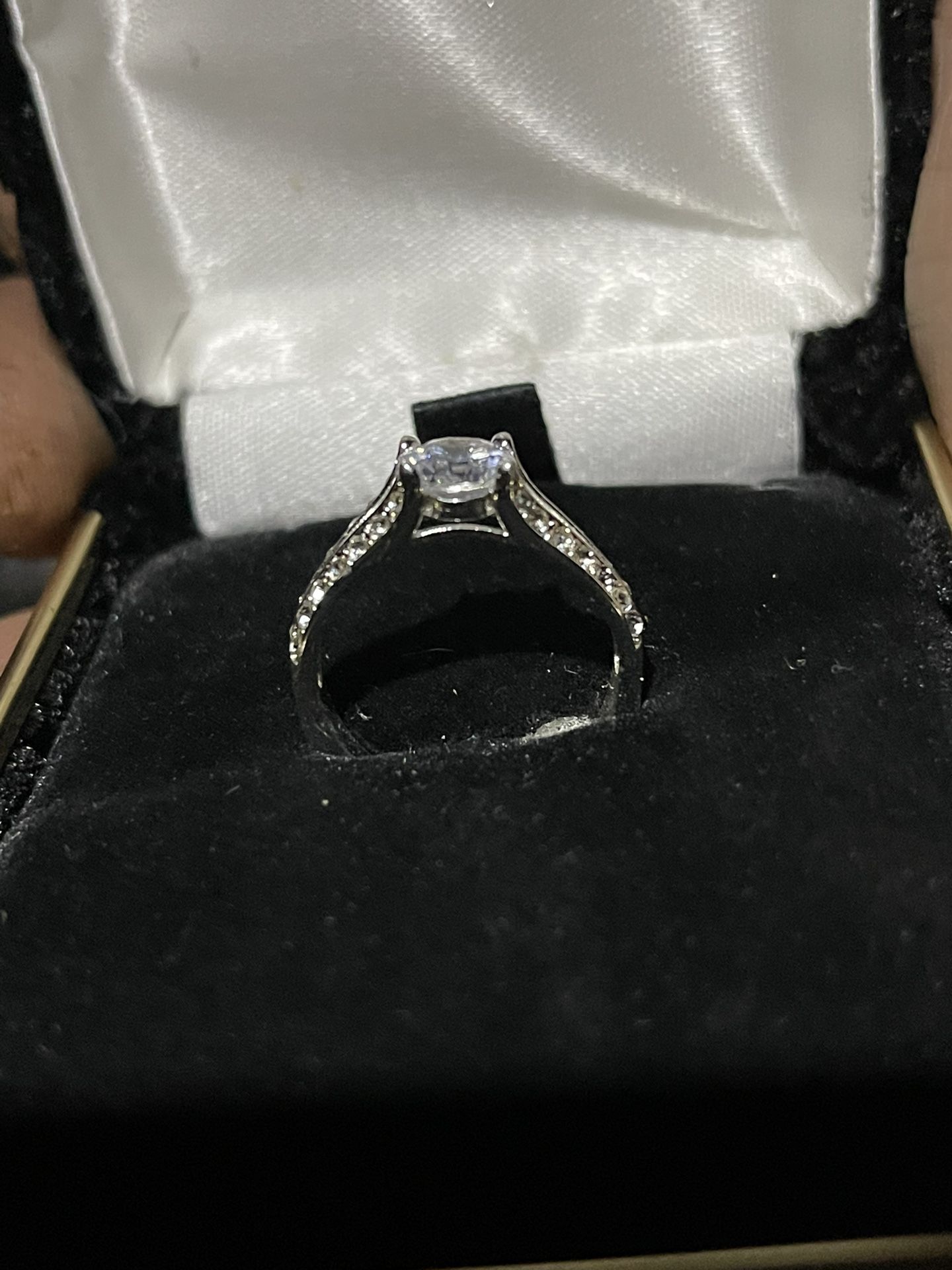 New 1/2 Carat White gold Diamond Ring