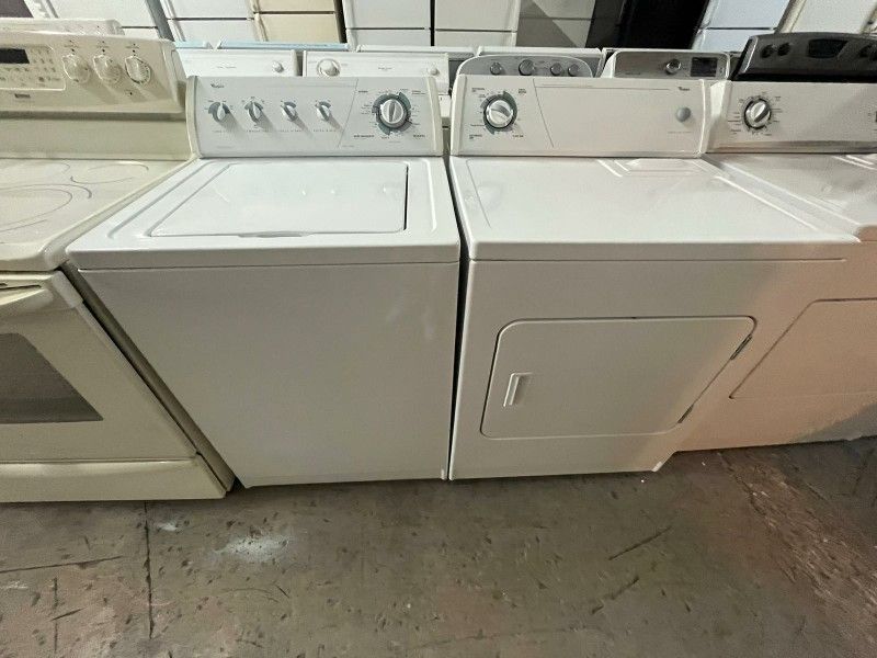 Washer And Dryer Whirpool Great Condition