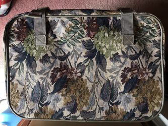 Three-piece luggage set great for traveling
