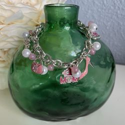 # 1 Mom Pink Charms Bracelet