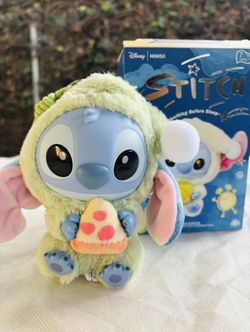 Disney MINISO Stitch Vinyl Plush Surprise Box – Crispy Pizza Variant – Opened Only for Photos