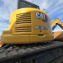 cat 305.5 e2 excavator
