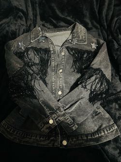 Black cowgirl jacket!