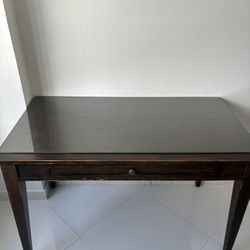 Large Ethan Allen desk
