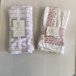 CLOTH NAPKINS