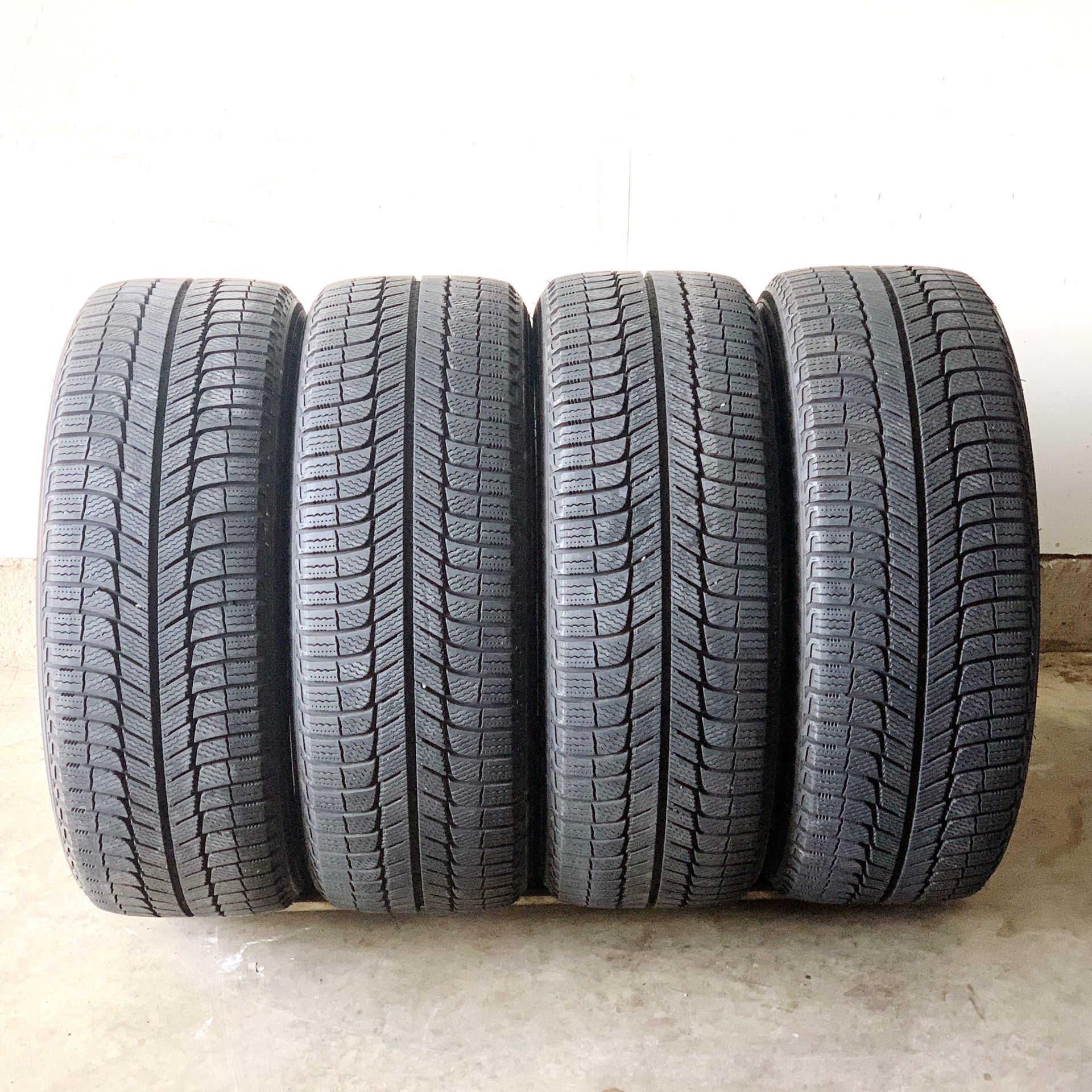19" Michelin X-ICE 245/45/19 Tire Set with FULL 10/32 Tread