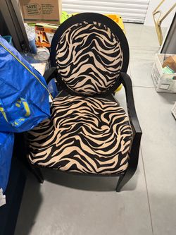 Captain chair zebra print