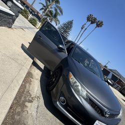2014 Toyota Camry SE