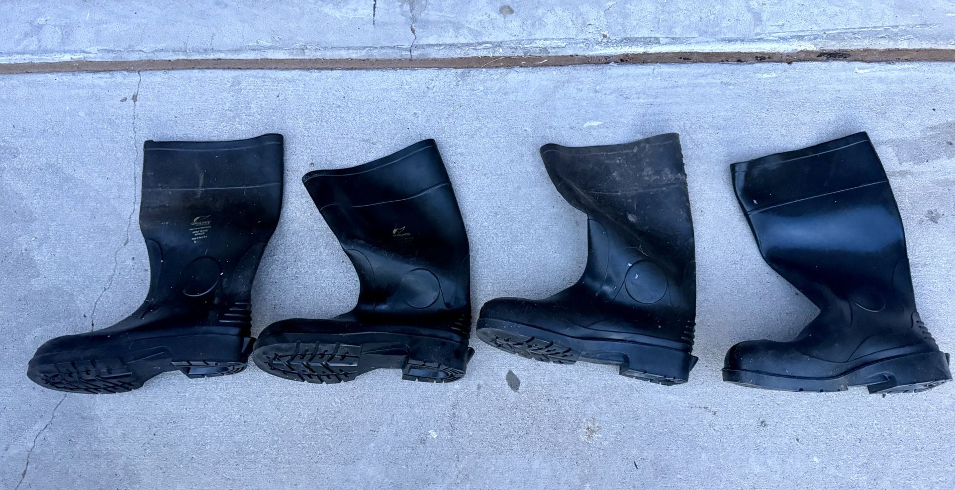 On Guard Steel Toe Rubber Boots Sz10-11