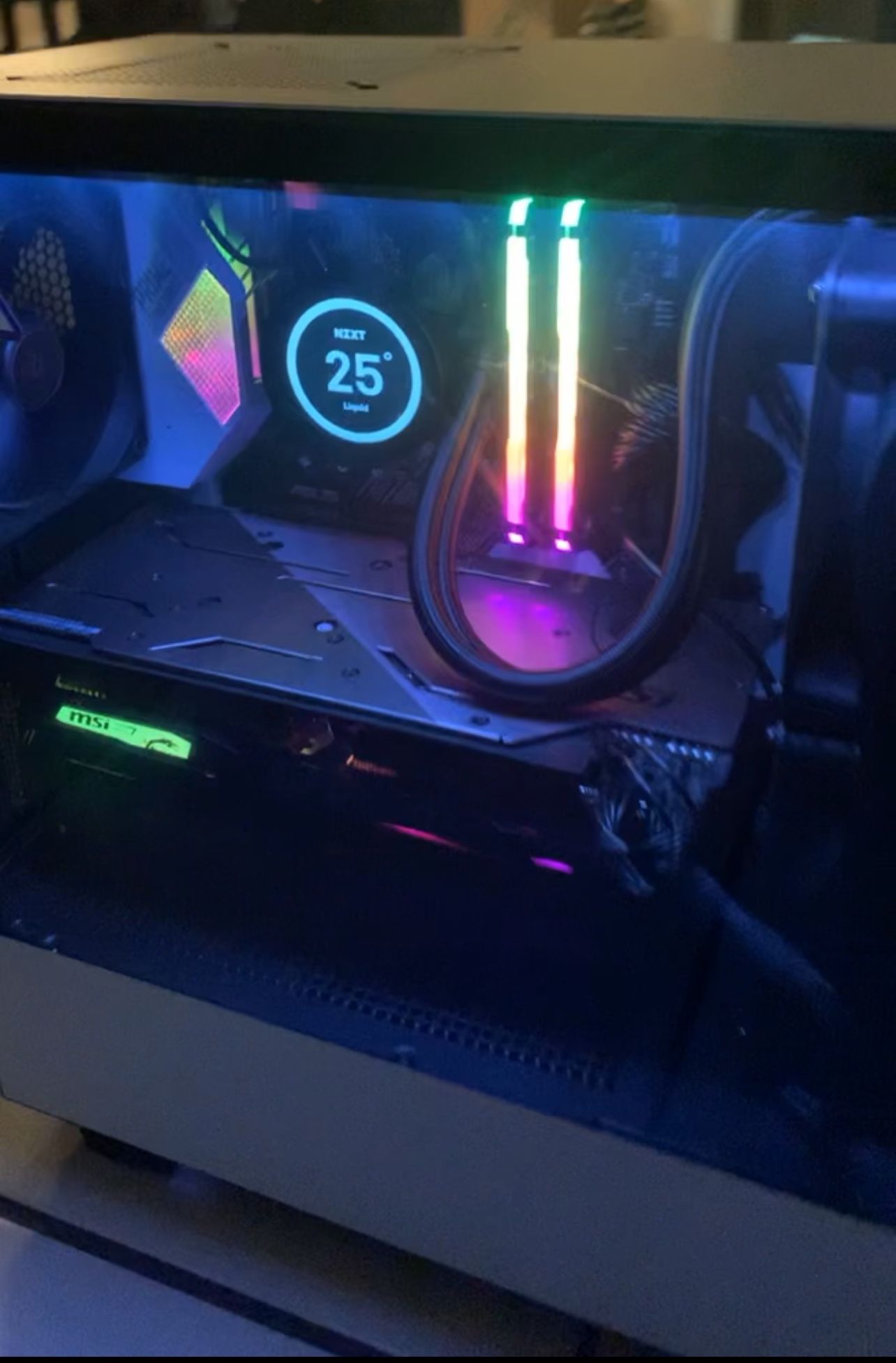 Gaming and streaming pc