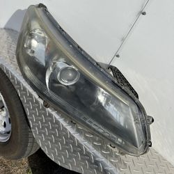 Used Honda Accord Passenger Headlight 13-2015