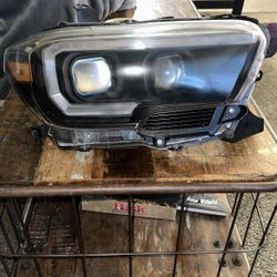 Headlight 