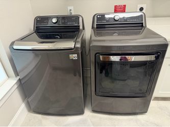 LG Smart Washer & Gas Dryer Set – Excellent Condition – $1,300 OBO