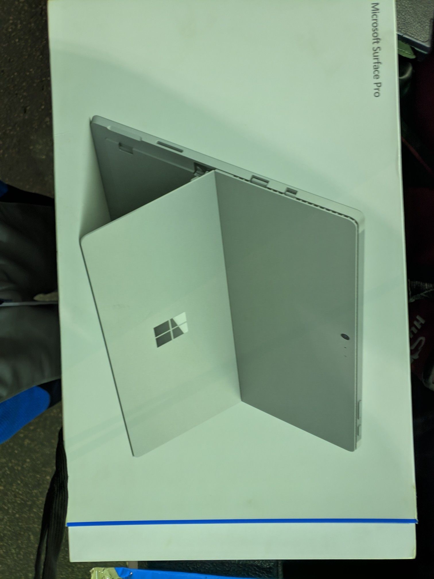 microsoft surface pro 4 with extras