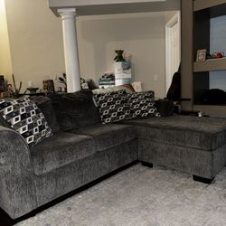 Blue/grey Loveseat & Couch With Chase