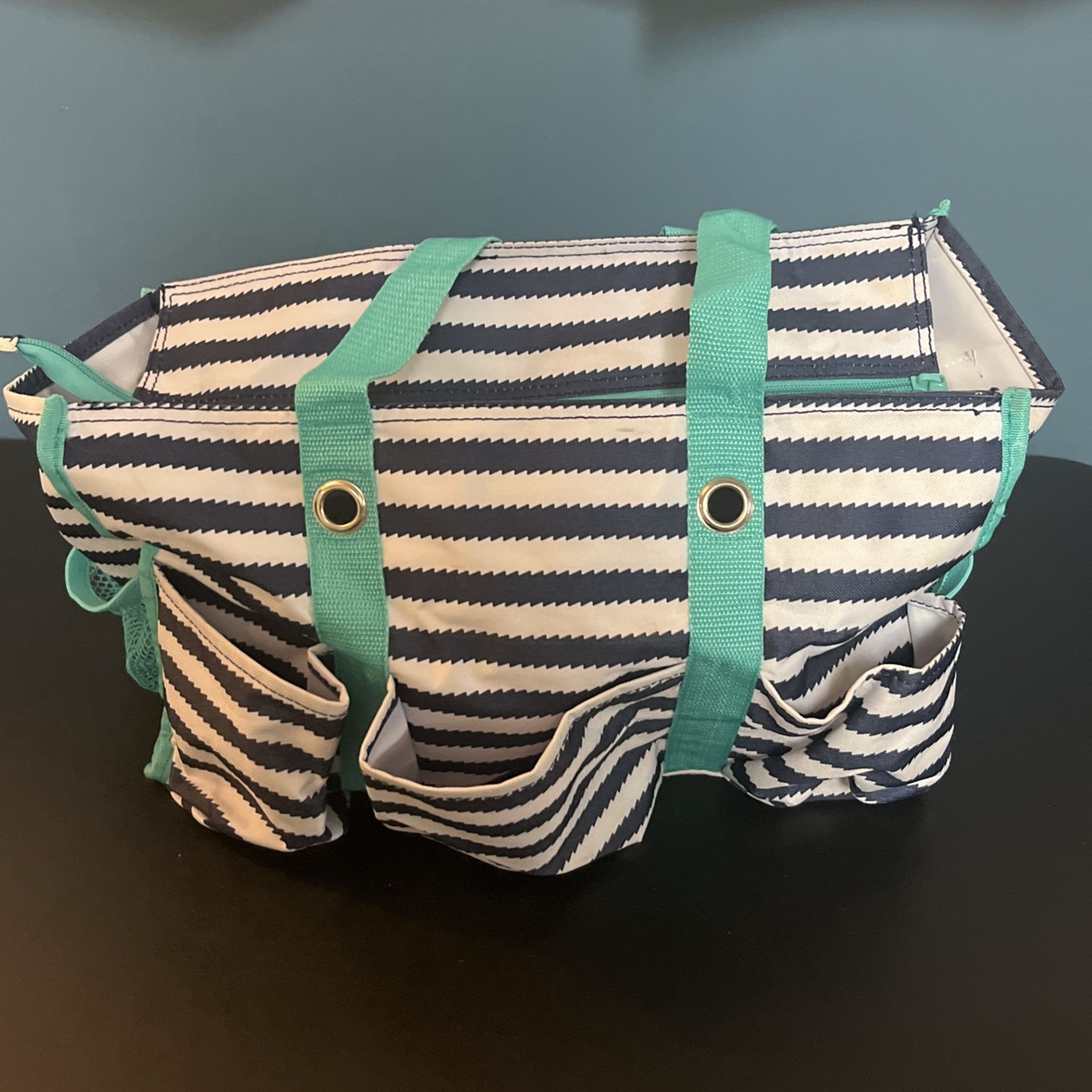31 Tote Bag Like New