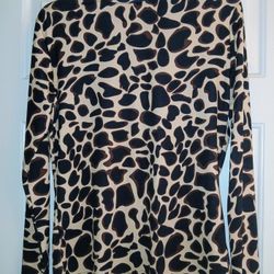 Giraffe Turtleneck