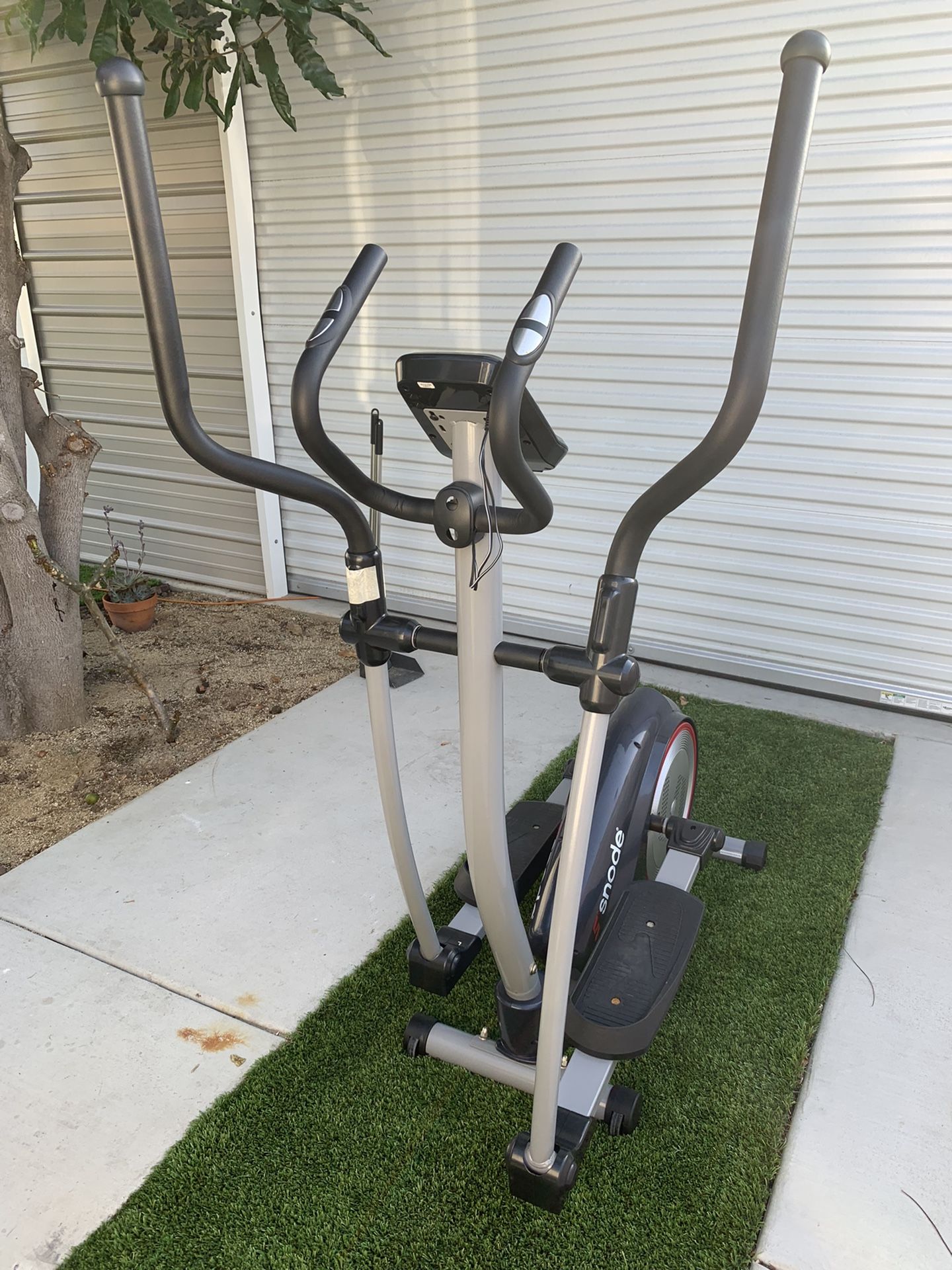 SNODE E20I Elliptical Exercise Machine Bike ( ZWIFT Iconsole )