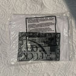 Supreme T-Shirt Size Medium
