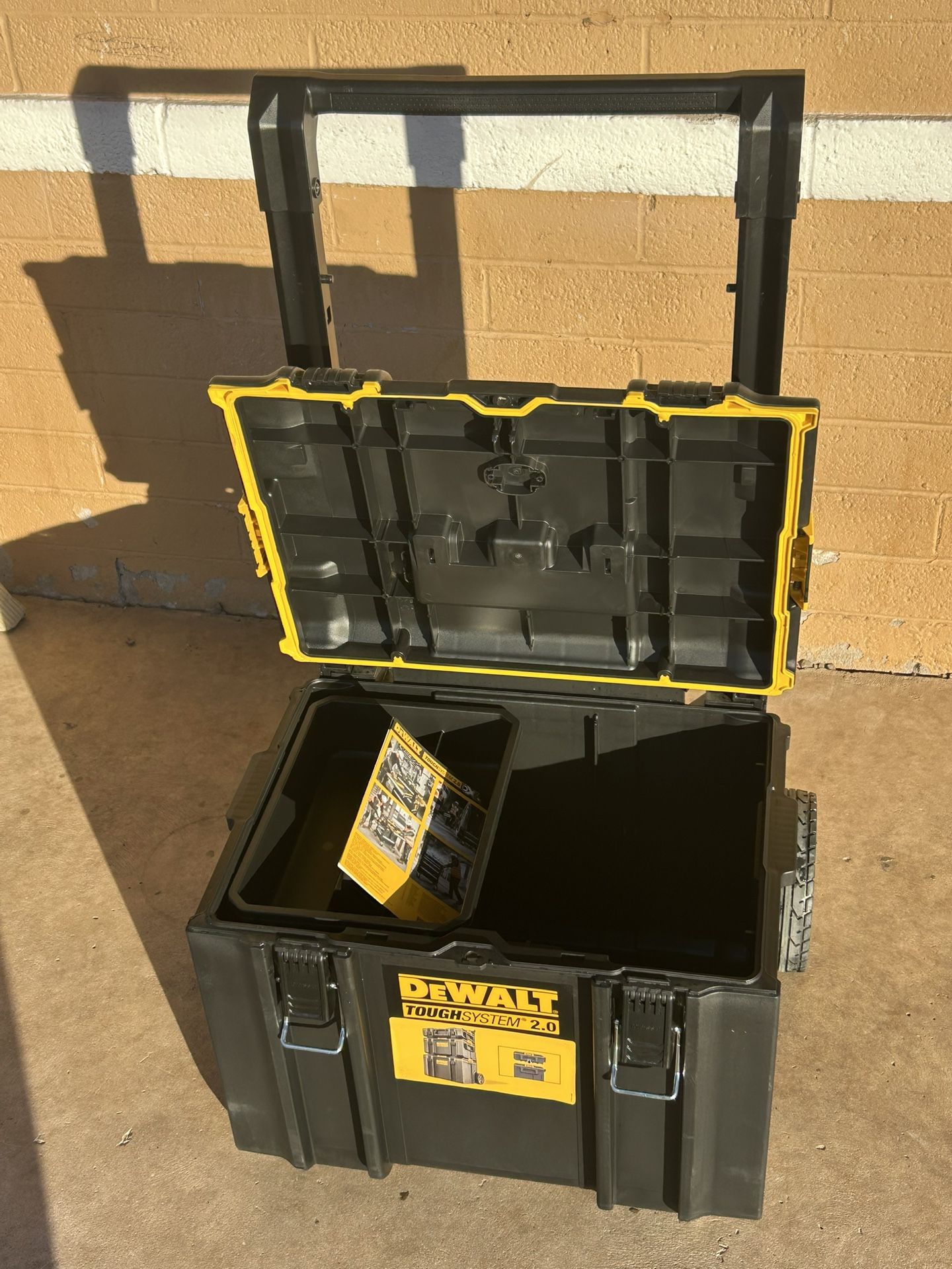 Dewalt Tool Box New Nuevo $99 Firm No Menos No Low Balling Please .