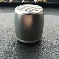 Tylt Bluetooth Speaker 